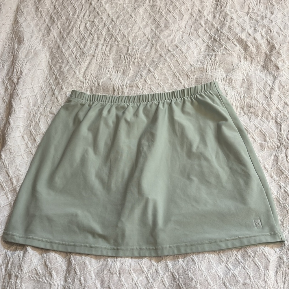 1990’s Nike Dri-Fit women’s size XL poly/span pale green A-line  tennis skort
